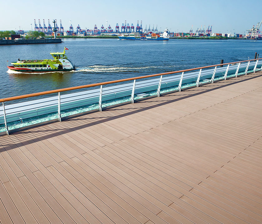 Trwały i naturalny taras widokowy promenady portowej Twinson Essential Terrace trwaly i naturalny taras widokowy promenady portowej Twinson Essential Terrace
